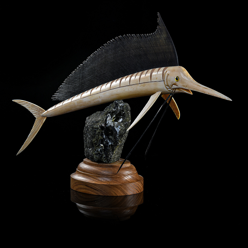 Скульптура из кости «Рыба парусник» - интернет магазин Русь Велика я 