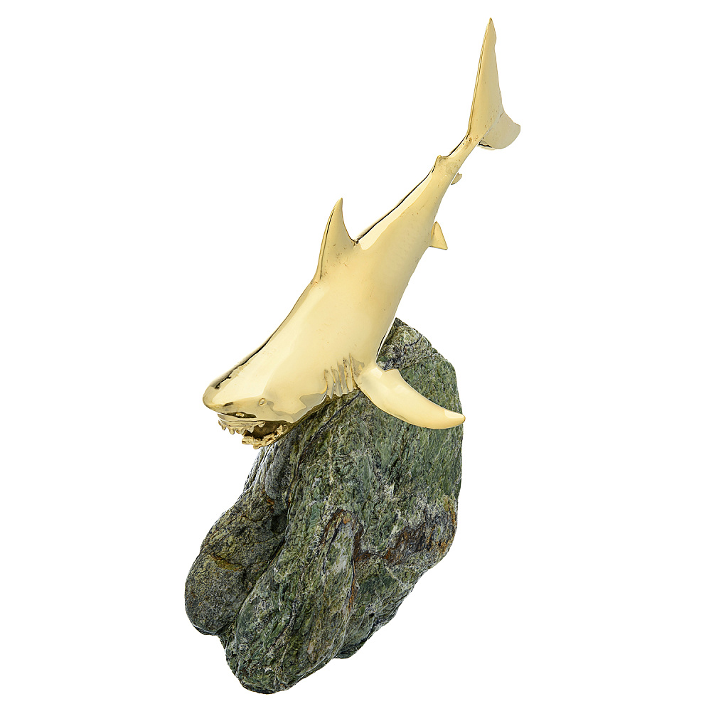 Скульптура на подставке из камня «Акула. Железная хватка» - интернет магазин Русь Велика я фото 2