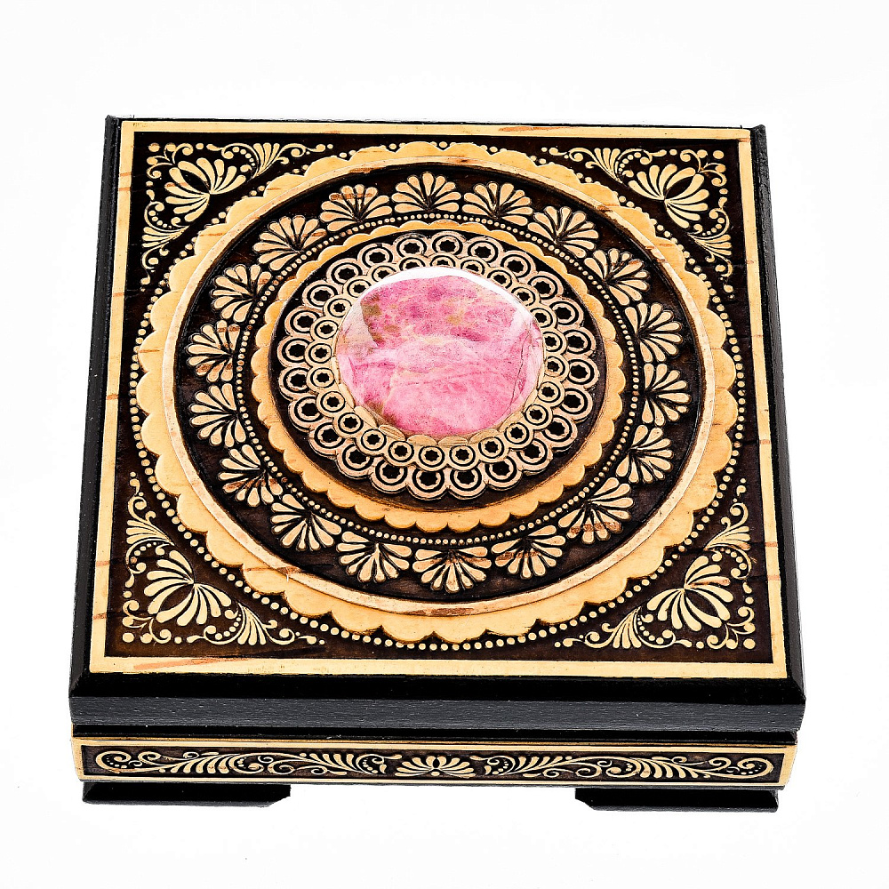 Деревянная шкатулка из бересты с родонитом - интернет магазин Русь Велика я фото 1