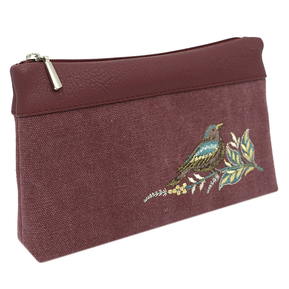 Косметичка «Летний сад». Бордовая с вышивкой - интернет магазин Русь Велика я 