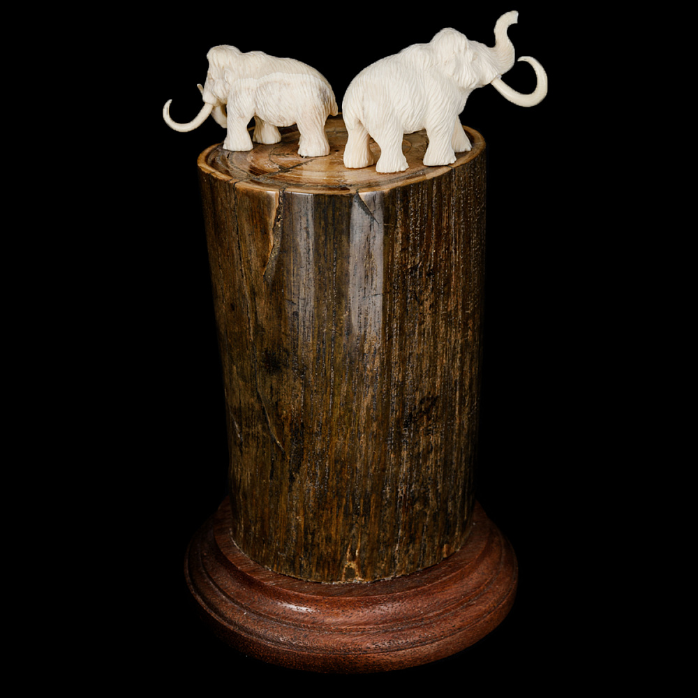 Скульптура из бивня мамонта «Семья мамонтов» - интернет магазин Русь Велика я фото 3