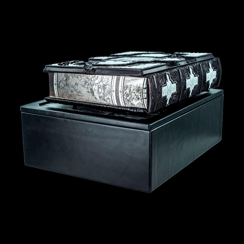 Книга «Библия. Новый и ветхий завет» с иллюстрациями Гюстава Доре. Кожаный переплёт - интернет магазин Русь Велика я фото 2