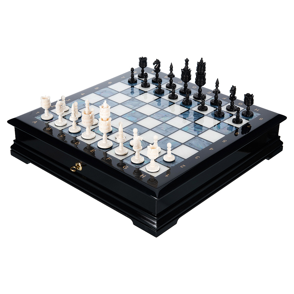 Шахматы с перламутром и фигурами из кости 45х45 см - интернет магазин Русь Велика я 