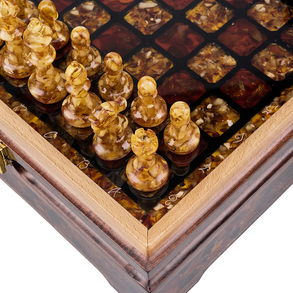 Шахматы с инкрустацией и фигурами из янтаря 28х28 см - интернет магазин Русь Велика я фото 11