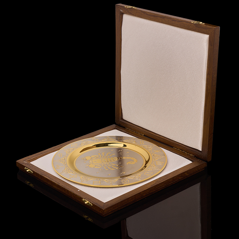 Тарелка декоративная с позолотой «Знак зодиака Скорпион». Златоуст - интернет магазин Русь Велика я фото 3