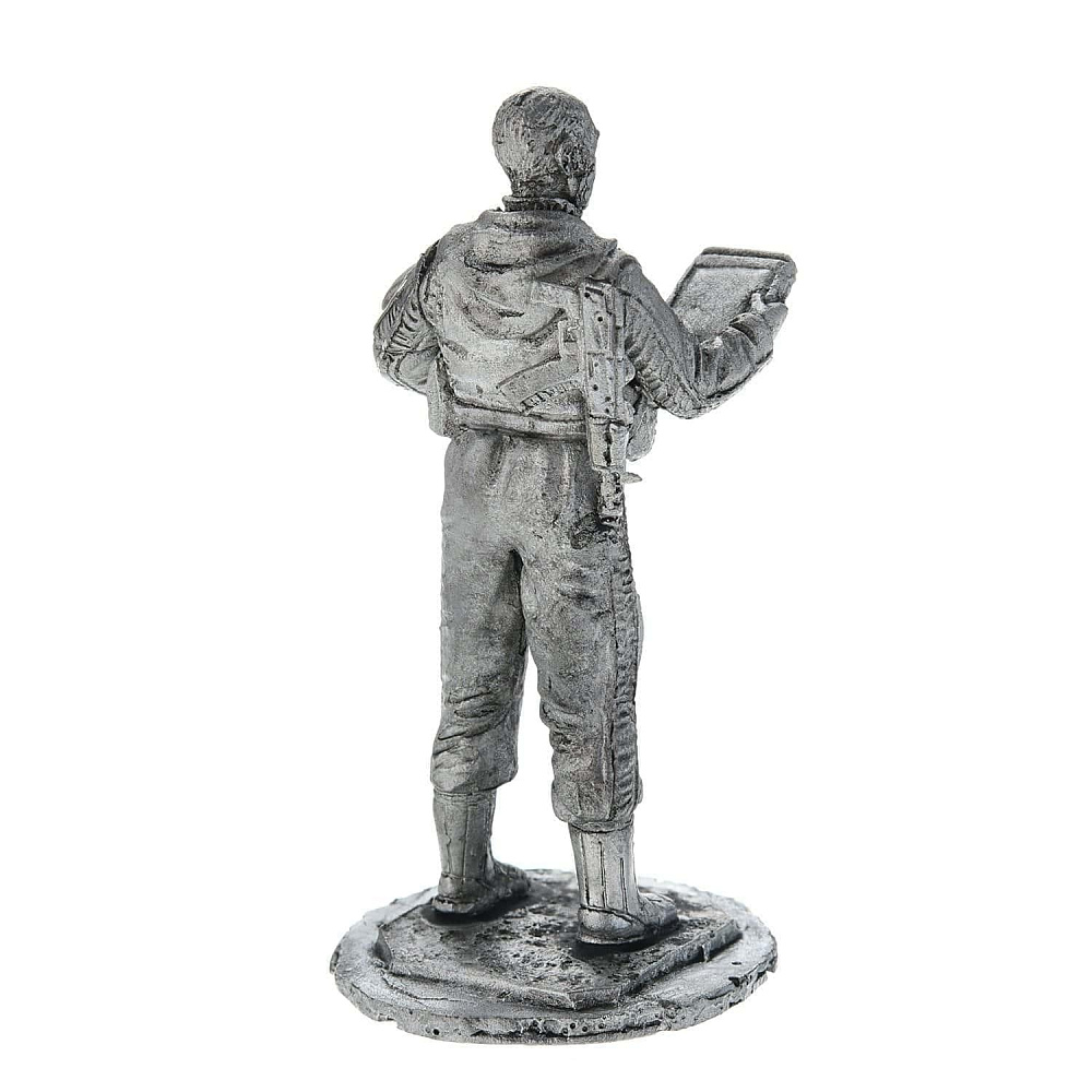 Оловянная миниатюра «Командир эскадрилии ВКС РФ» - интернет магазин Русь Велика я фото 1