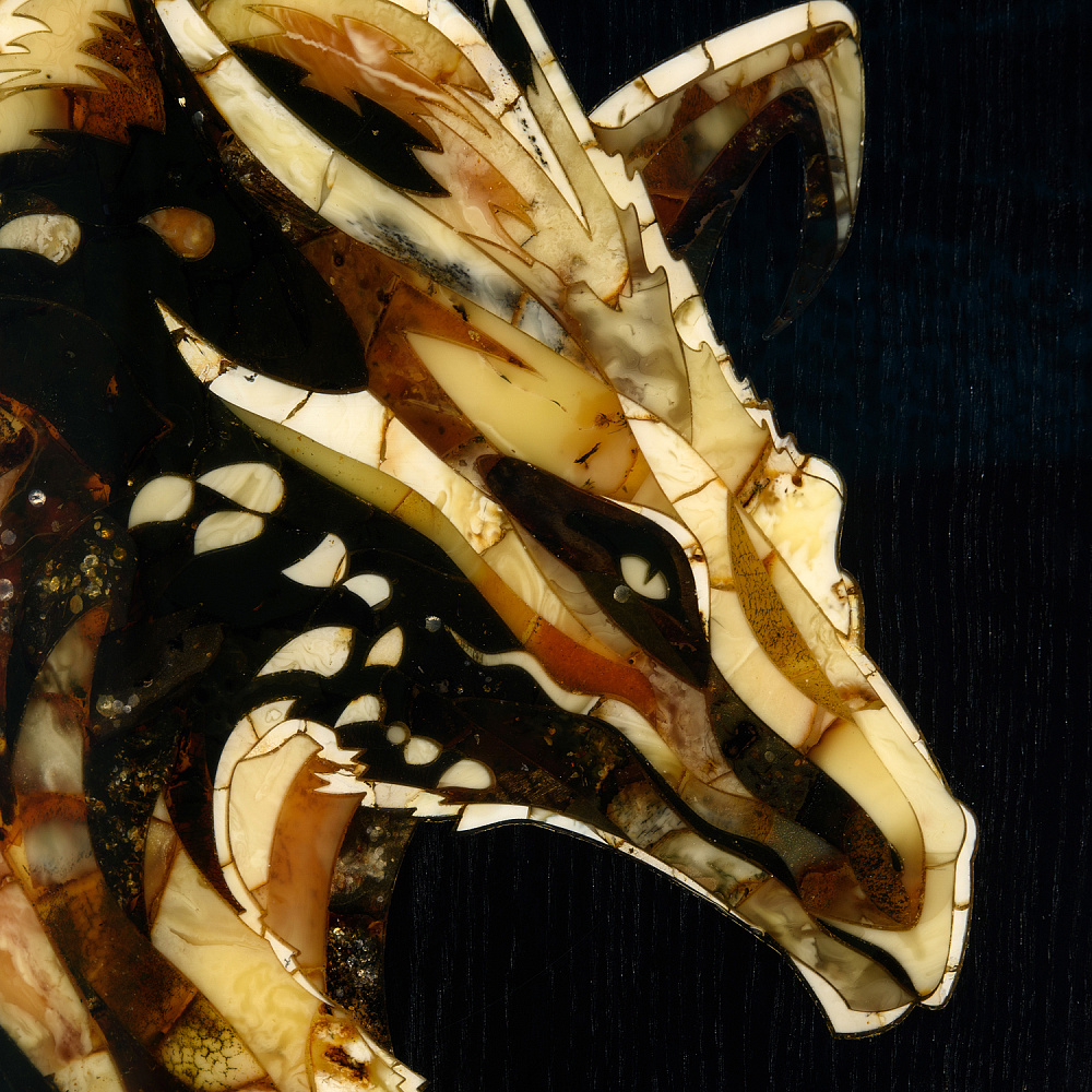 Деревянные нарды с янтарной инкрустацией «Дракон» 60х30 см - интернет магазин Русь Велика я фото 3