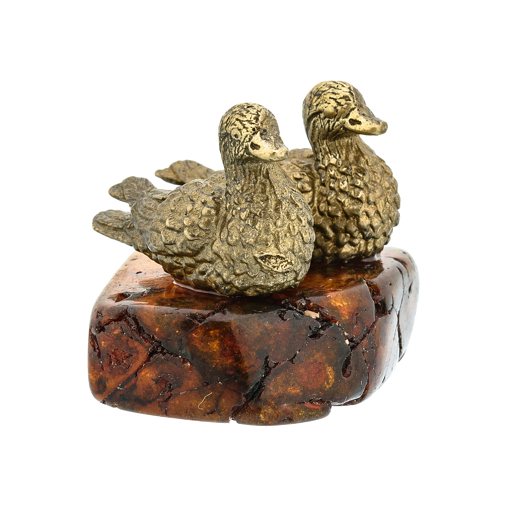 Статуэтка с янтарем «Пара уточек» - интернет магазин Русь Велика я фото 1