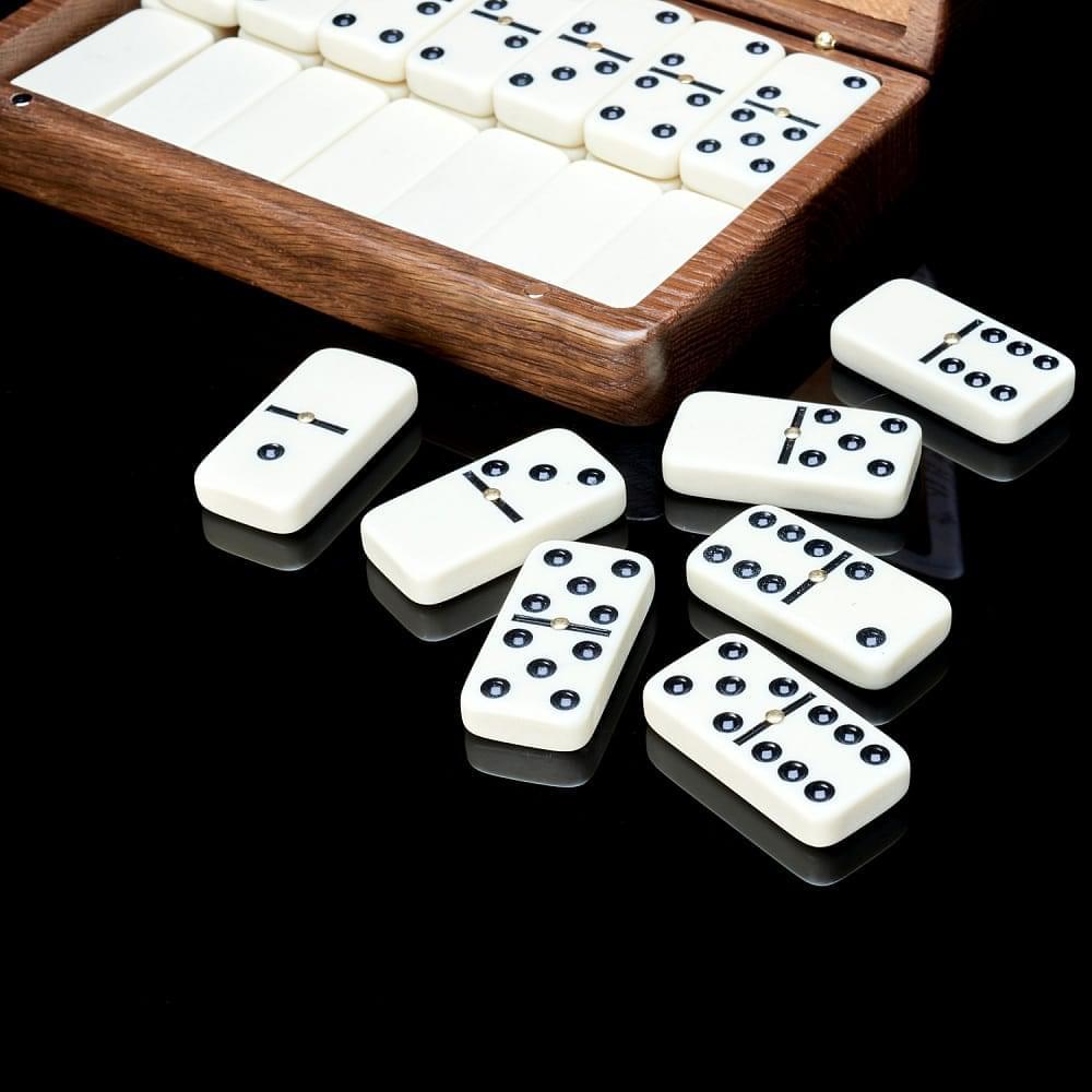 0066408/Домино D6 в резной дубовой шкатулке «Бурлаки на Волге» RTD-308.M - интернет магазин Русь Велика я фото 3