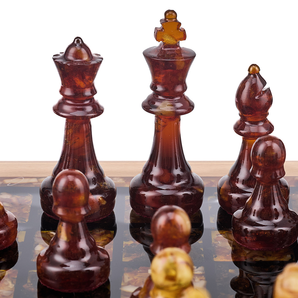 Шахматы с инкрустацией и фигурами из янтаря 28х28 см - интернет магазин Русь Велика я фото 5