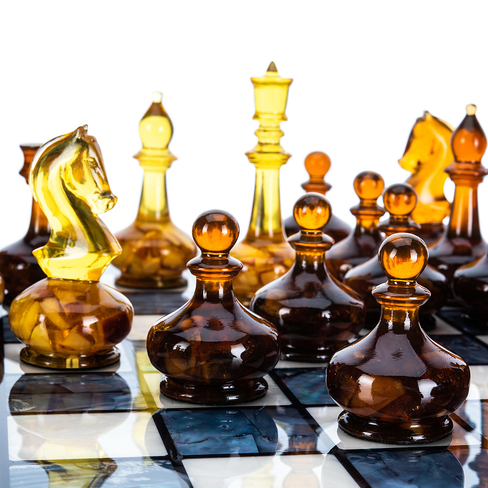 Шахматы с перламутром и янтарными фигурами 45х45 см - интернет магазин Русь Велика я фото 7