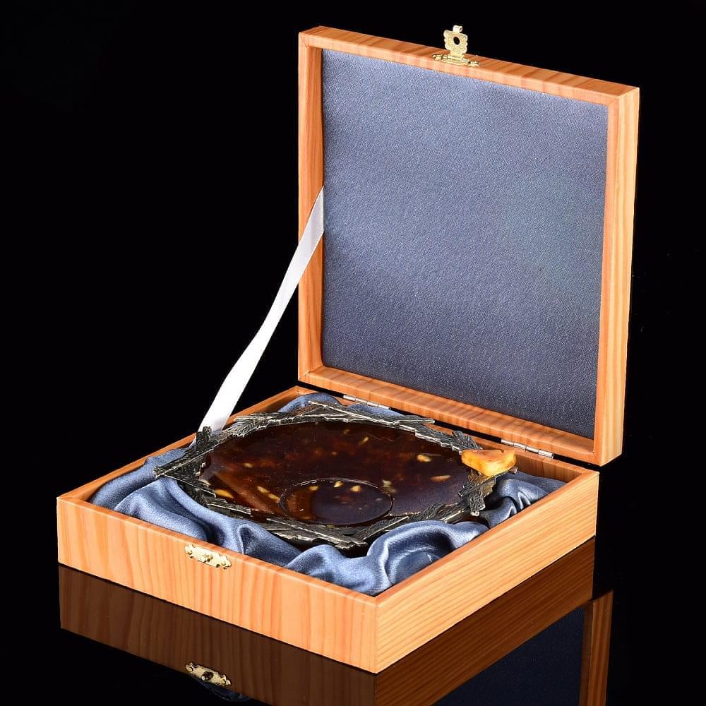 Блюдо для сыра из янтаря. Ювелирная бронза - интернет магазин Русь Велика я фото 2