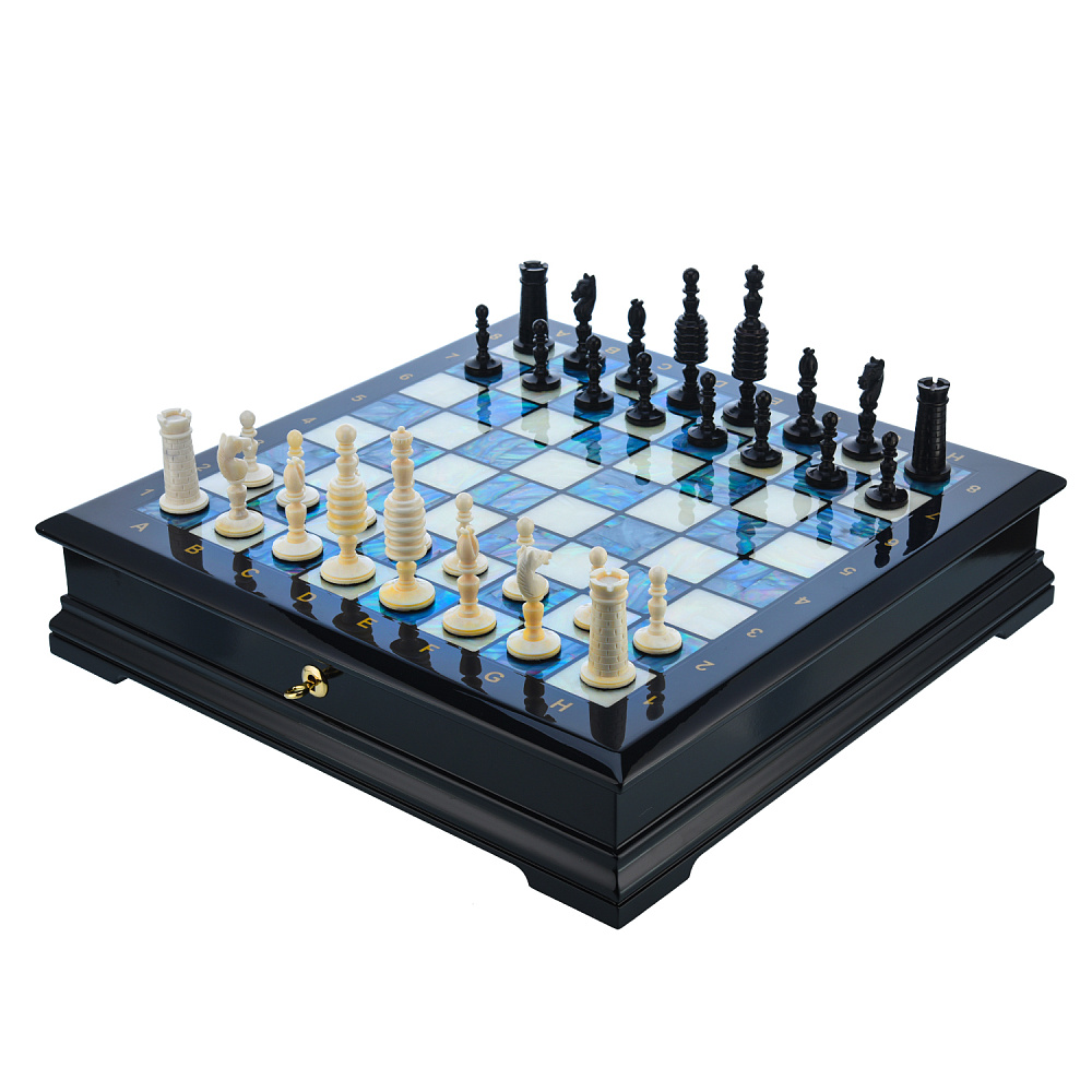 Шахматы с перламутром и фигурами из кости 45х45 см - интернет магазин Русь Велика я 