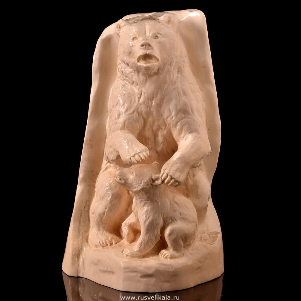 Скульптура из бивня мамонта «Медведица с медвежонком» - интернет магазин Русь Велика я 