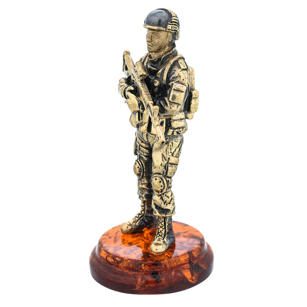 Статуэтка с янтарем «Боец» - интернет магазин Русь Велика я фото 1