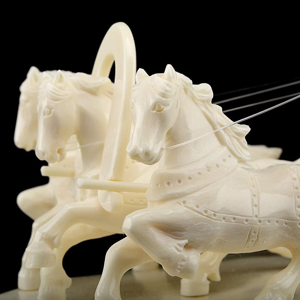 Скульптура «Масленица. Тройка». Рог лося - интернет магазин Русь Велика я фото 4