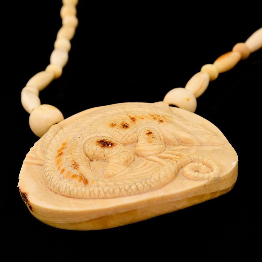 Колье из бивня мамонта «Саламандра» - интернет магазин Русь Велика я фото 2