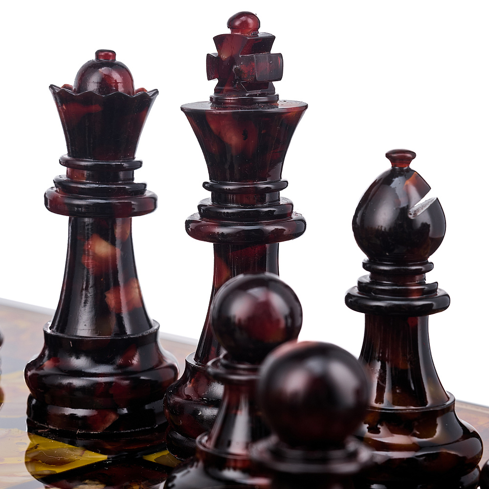 Шахматы с инкрустацией и фигурами из янтаря «Камелот» 45х45 см - интернет магазин Русь Велика я фото 9