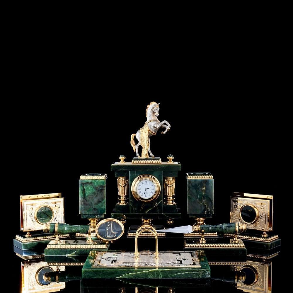 Настольный набор для руководителя «Конь». Златоуст - интернет магазин Русь Велика я 