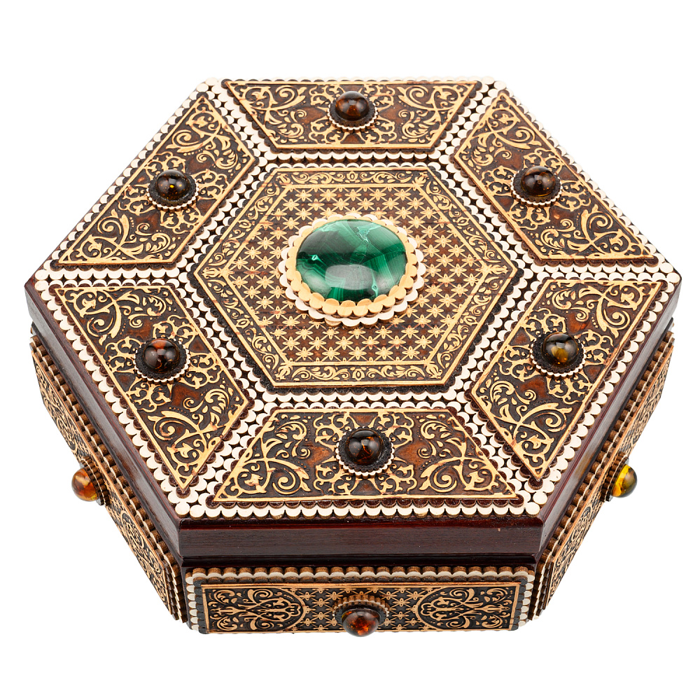 Шкатулка шестиугольная из бересты с янтарем и малахитом - интернет магазин Русь Велика я 