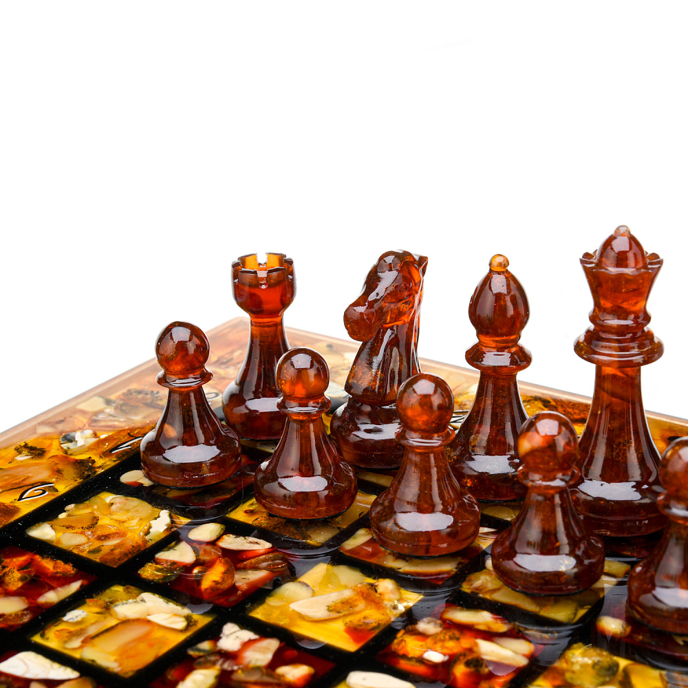 Шахматный ларец с инкрустацией и фигурами из янтаря 30х30 см - интернет магазин Русь Велика я фото 1
