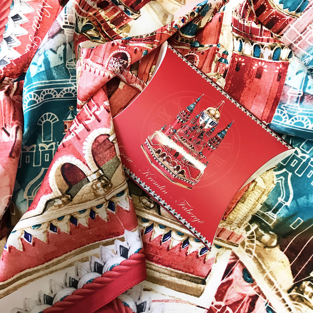 Платок шелковый «Москва Кремль Фаберже» 90х90 см - интернет магазин Русь Велика я фото 1