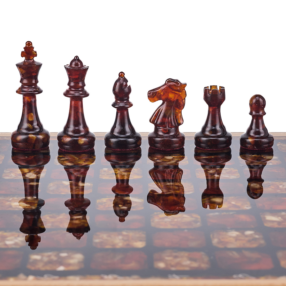 Шахматы с инкрустацией и фигурами из янтаря 28х28 см - интернет магазин Русь Велика я фото 2