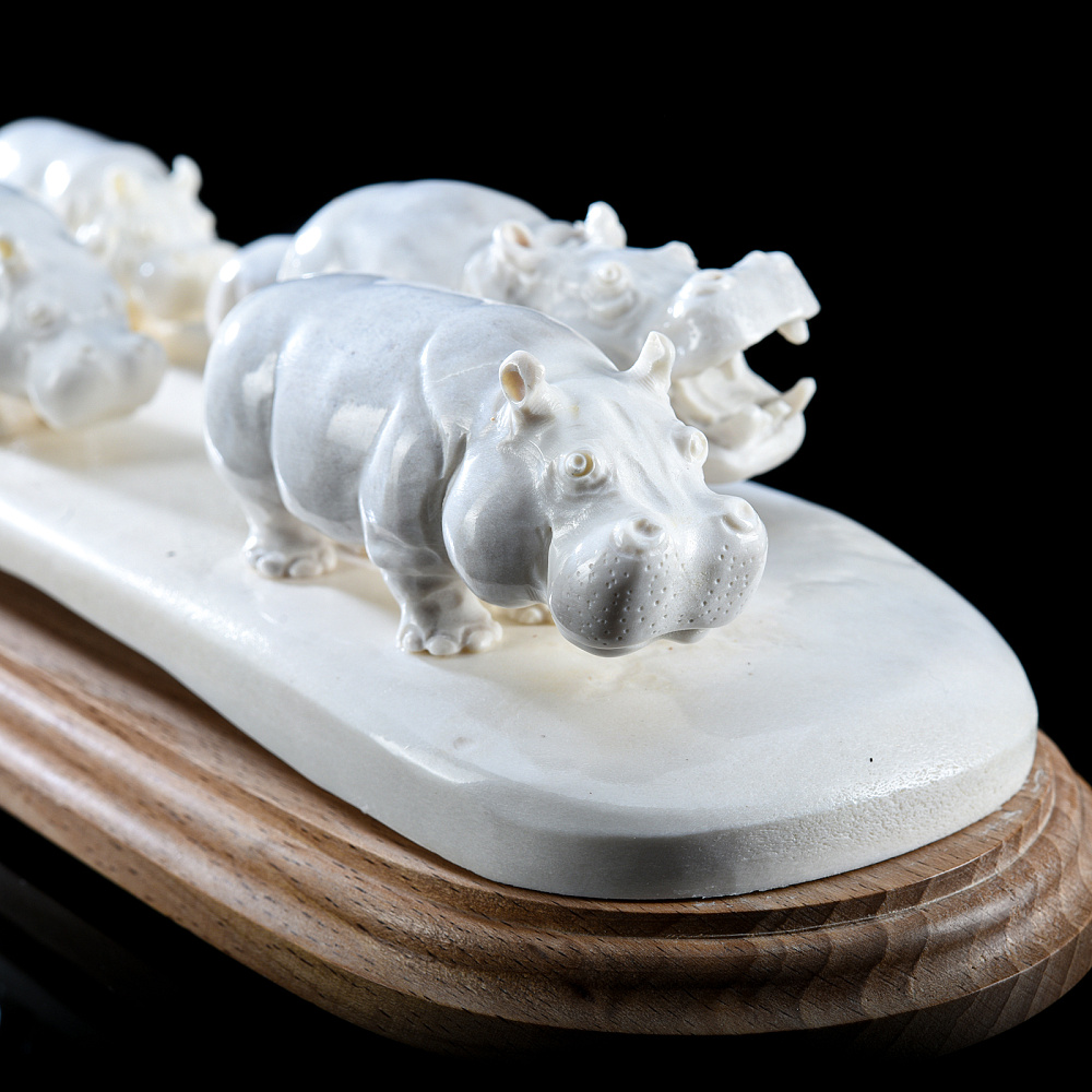 Скульптура из рога лося «Семья бегемотов» - интернет магазин Русь Велика я фото 4