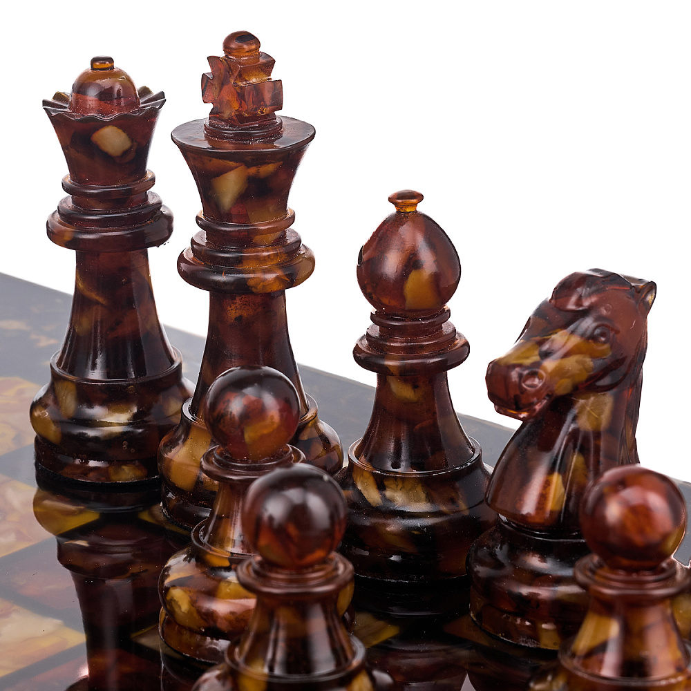 Шахматы с инкрустацией и фигурами из янтаря «Камелот» 45х45 см - интернет магазин Русь Велика я фото 8