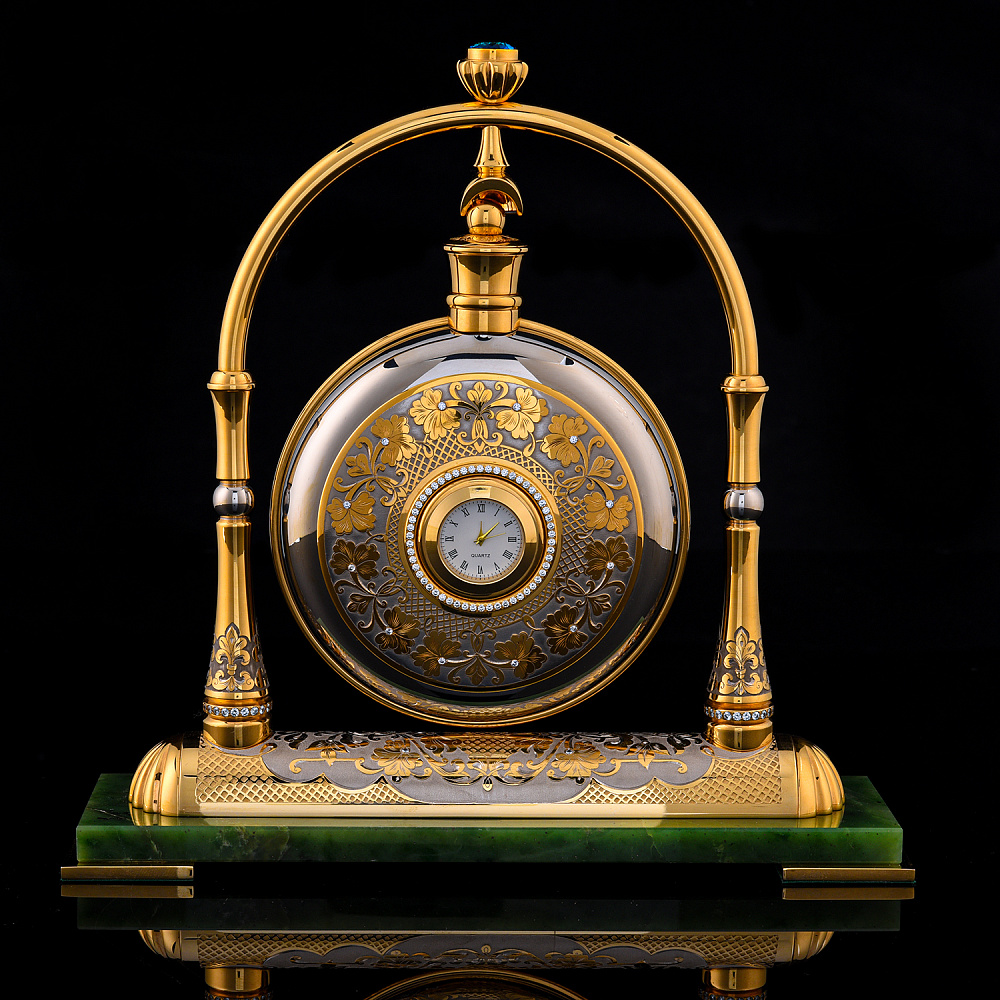 Настольные часы-фляга с нефритом. Златоуст - интернет магазин Русь Велика я 