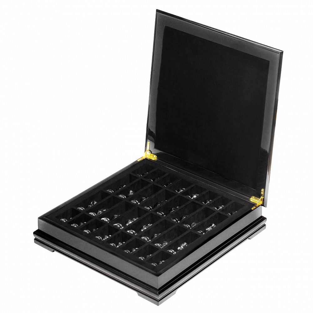 Шахматный ларец с натуральным перламутром и фигурами из хрусталя (отделка черной тканью) 45х45 см - интернет магазин Русь Велика я фото 1