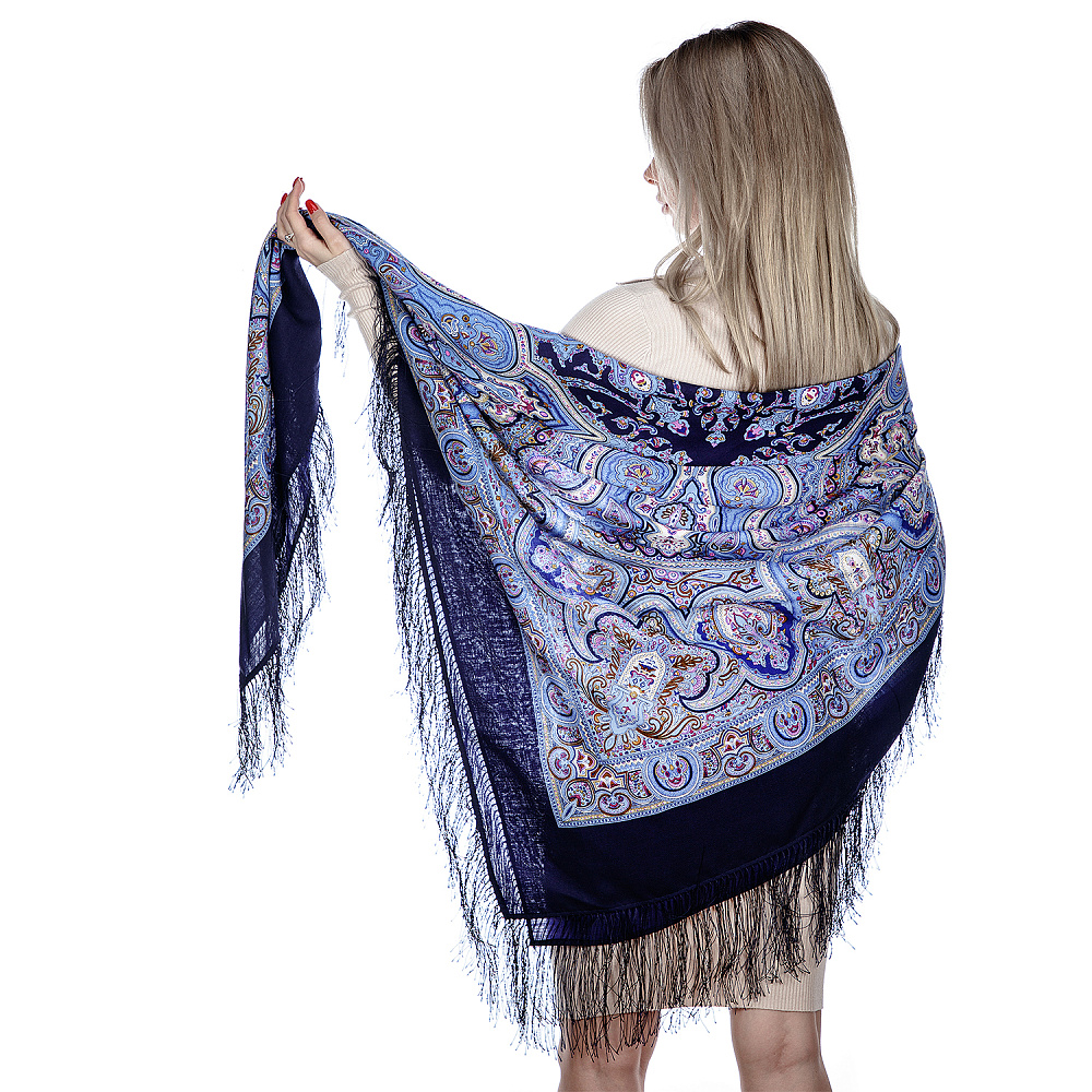 Платок ПавлоПосадский шерстяной «Испанский» 146х146 см - интернет магазин Русь Велика я фото 1