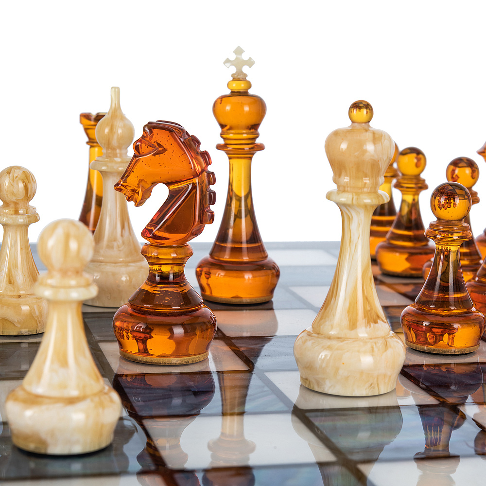 Шахматы с перламутром и фигурами из янтаря 45х45 см - интернет магазин Русь Велика я фото 5