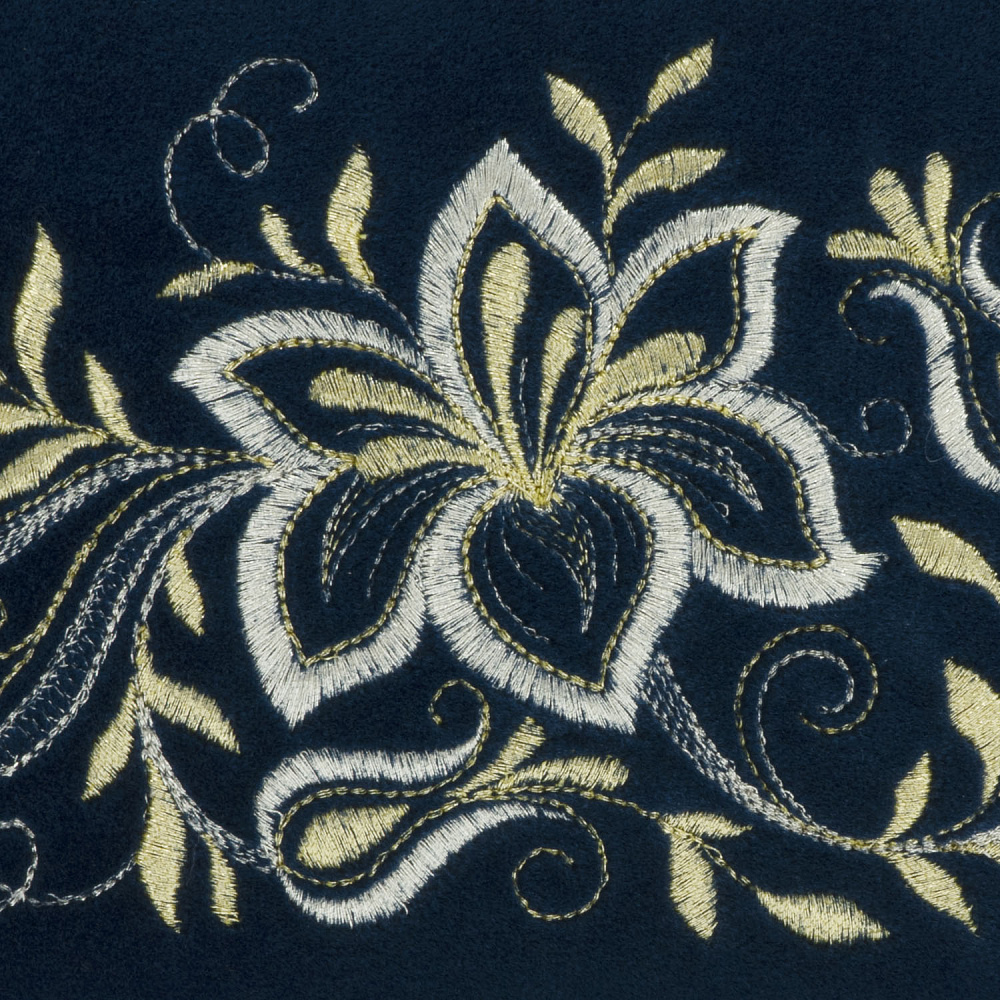 Косметичка «Нежность». Темно-синяя с вышивкой - интернет магазин Русь Велика я фото 2