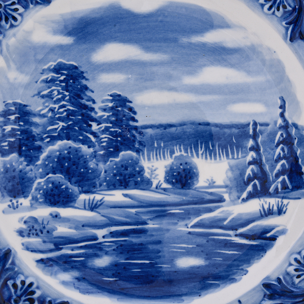 Тарелка декоративная «Зимний пейзаж». Гжель - интернет магазин Русь Велика я фото 1