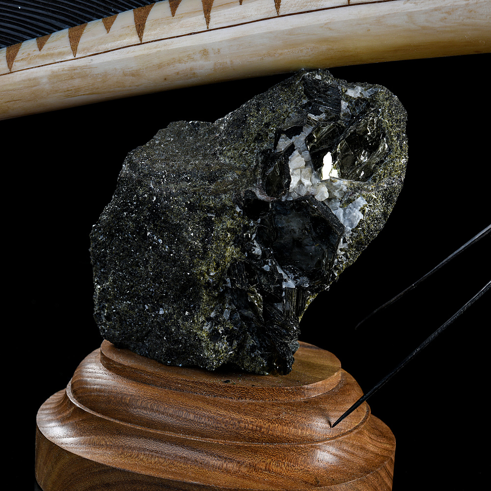 Скульптура из кости «Рыба парусник» - интернет магазин Русь Велика я фото 6