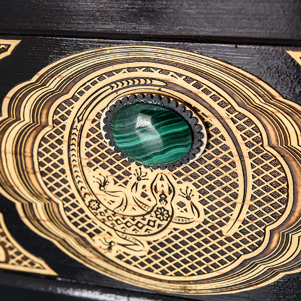 Прямоугольная шкатулка из бересты с малахитом - интернет магазин Русь Велика я фото 3