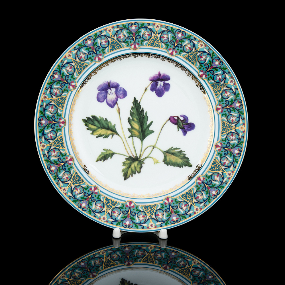 Тарелка декоративная «Фиалка надрезанная». Форма Европейская. ИФЗ - интернет магазин Русь Велика я 