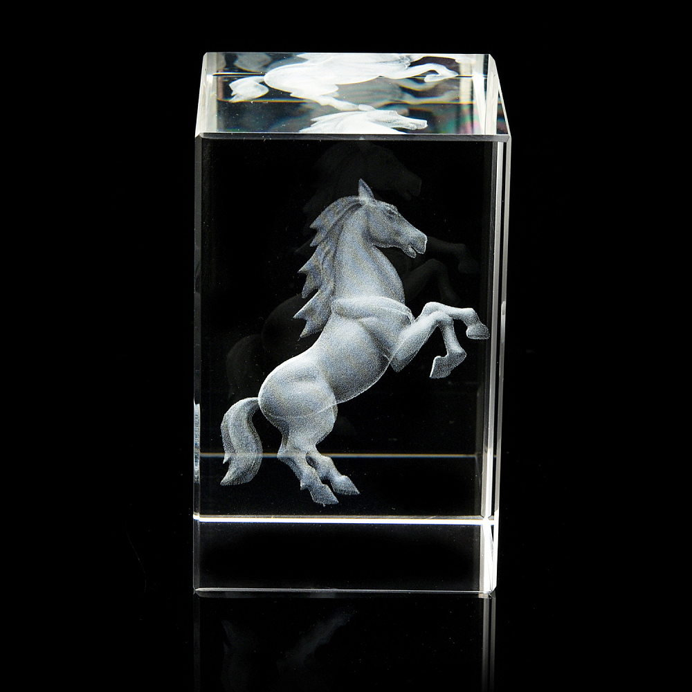 Лазерная графика. Символ 2026 года. Статуэтка «Конь» - интернет магазин Русь Велика я 