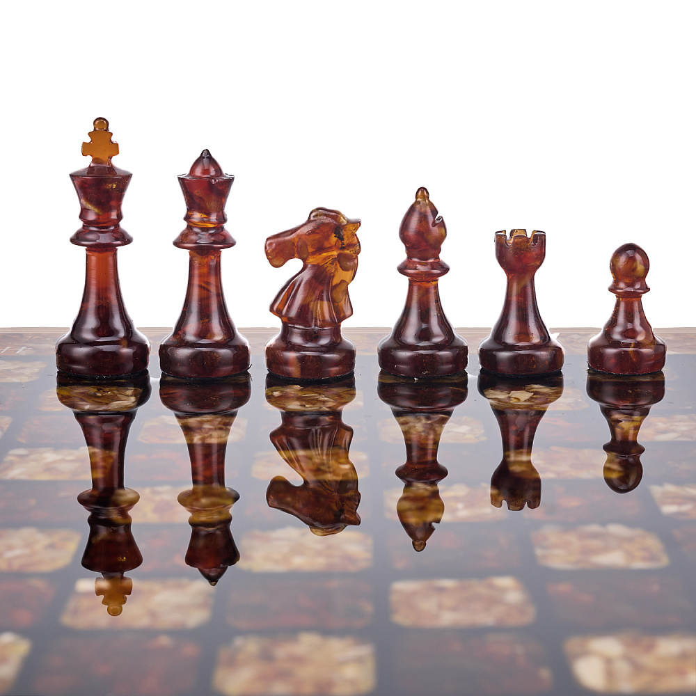 Шахматы с инкрустацией и фигурами из янтаря 30х30 см - интернет магазин Русь Велика я фото 2