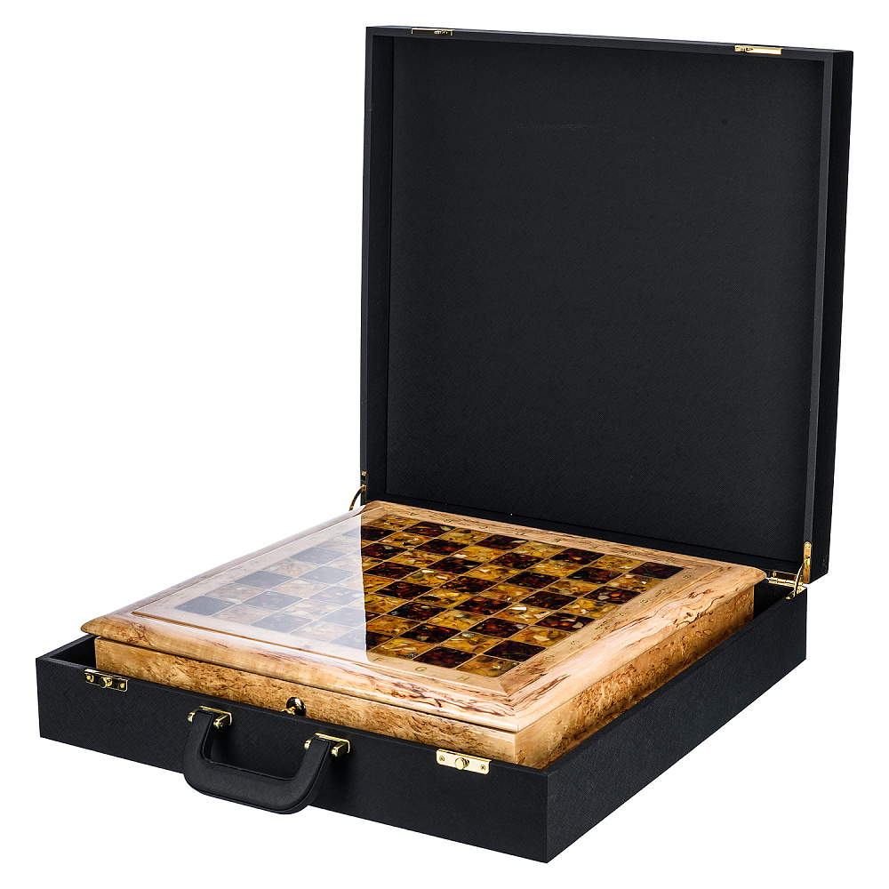 Шахматы из карельской березы и фигурами из янтаря 45х45 см - интернет магазин Русь Велика я фото 10