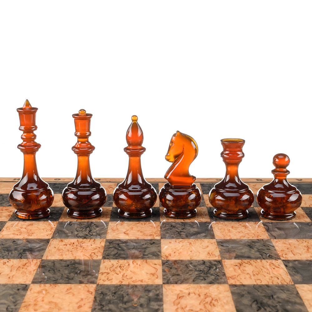 Шахматы из карельской березы с янтарными фигурами 45х45 см - интернет магазин Русь Велика я фото 3