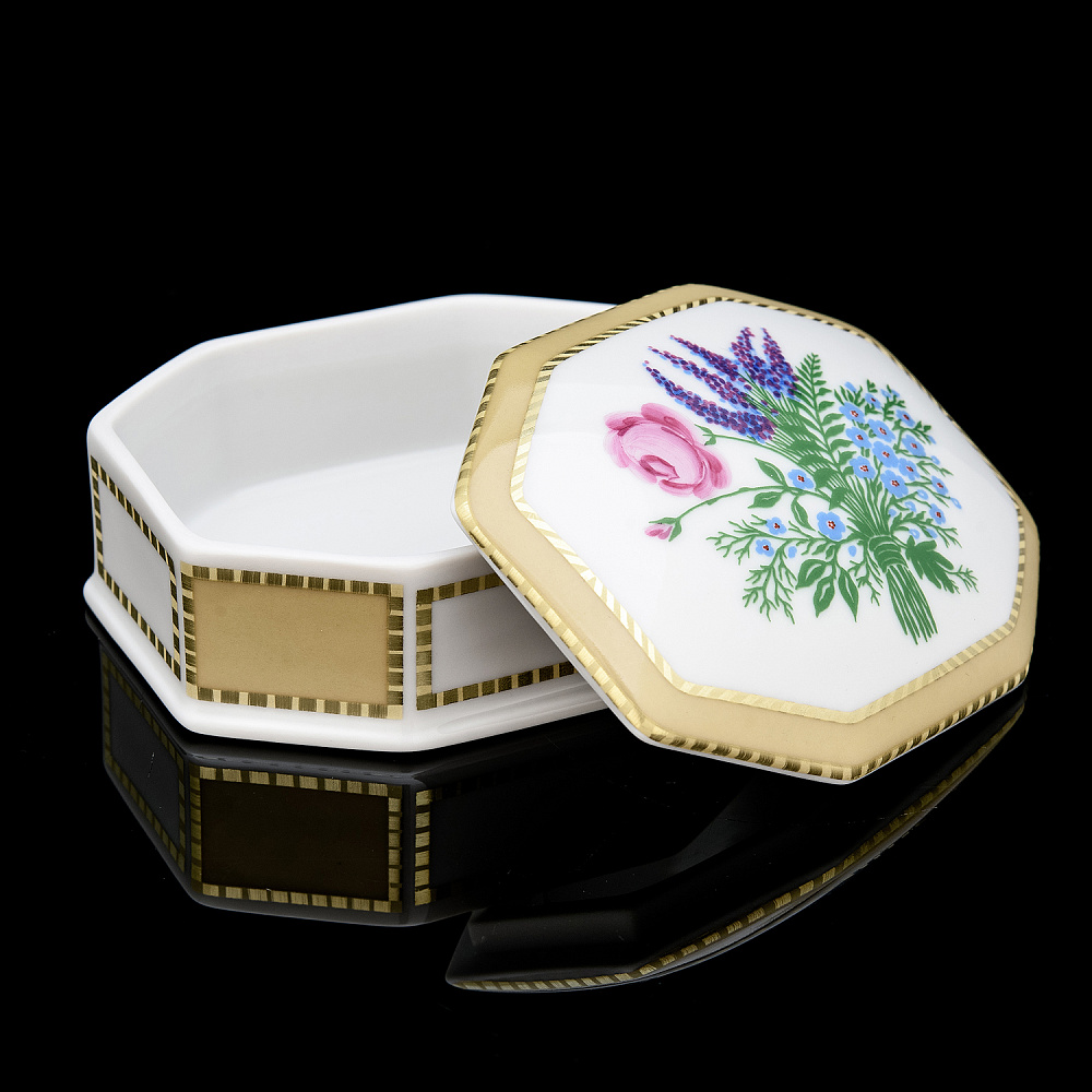 Туалетная коробочка «Люпины». Форма Граненая. ИФЗ - интернет магазин Русь Велика я фото 1