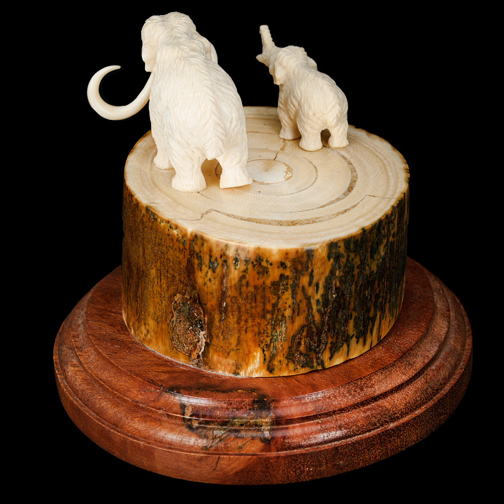 Скульптура из бивня мамонта «Мамонты» - интернет магазин Русь Велика я фото 4