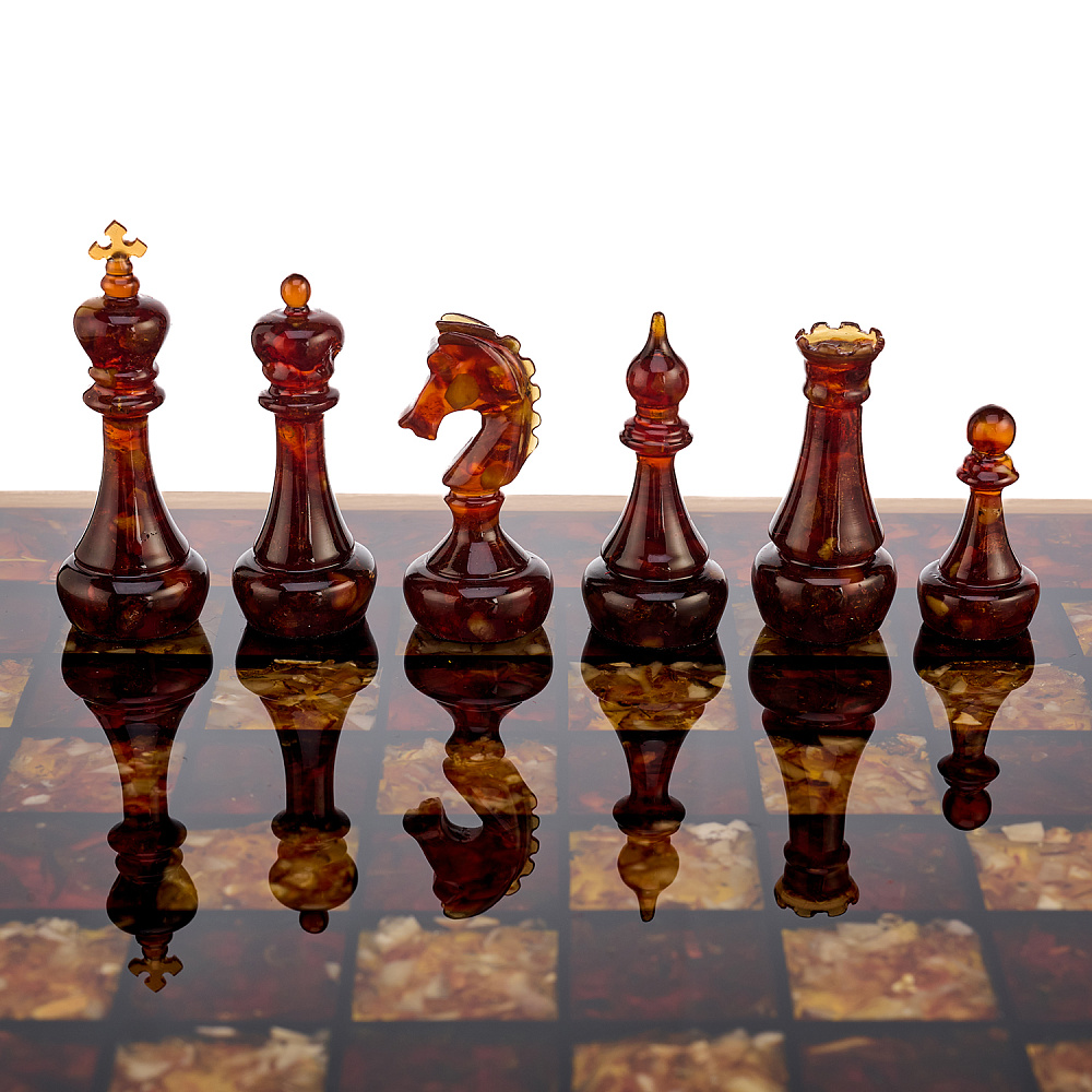 Шахматы с инкрустацией и фигурами из янтаря 37х37 см - интернет магазин Русь Велика я фото 2