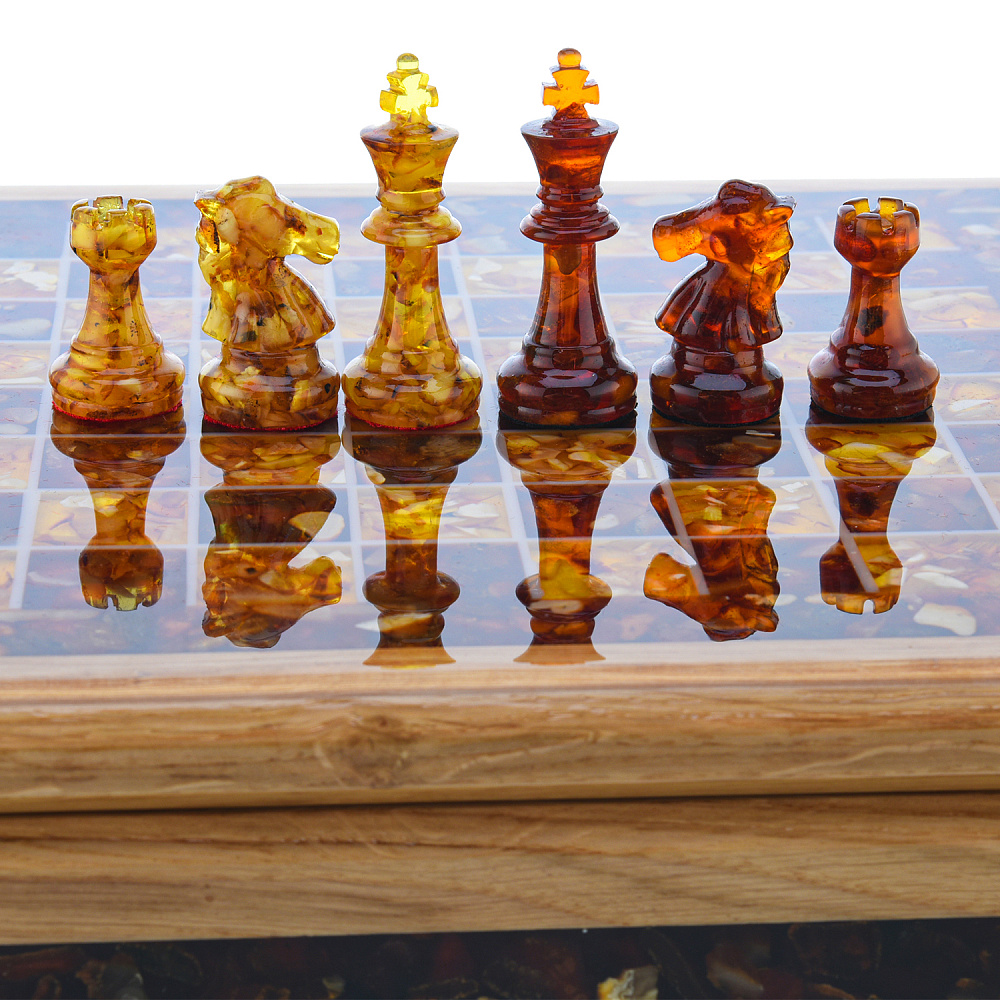 Шахматы с инкрустацией и фигурами из янтаря 28х28 см - интернет магазин Русь Велика я фото 2