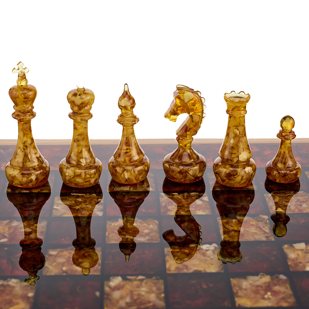Шахматы с инкрустацией и фигурами из янтаря 37х37 см - интернет магазин Русь Велика я фото 1