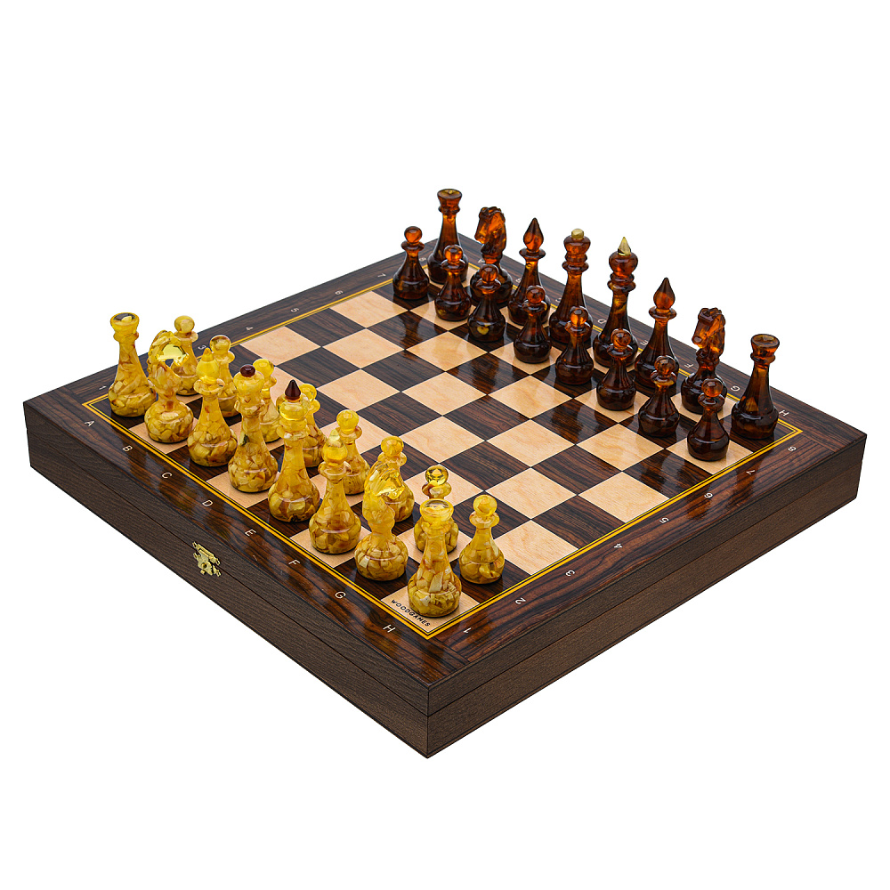 Шахматы деревянные с янтарными фигурами 37х37 см - интернет магазин Русь Велика я 