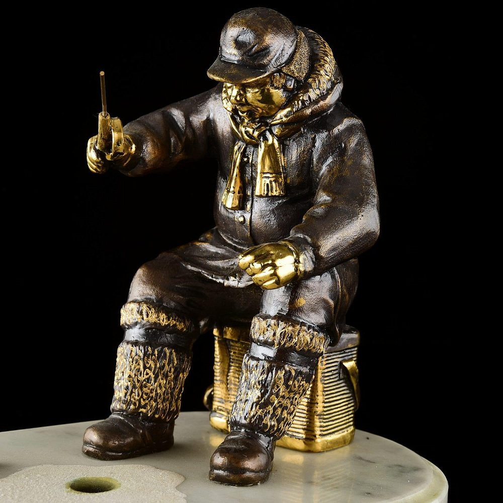 Бронзовая статуэтка «Зимняя рыбалка» - интернет магазин Русь Велика я фото 4