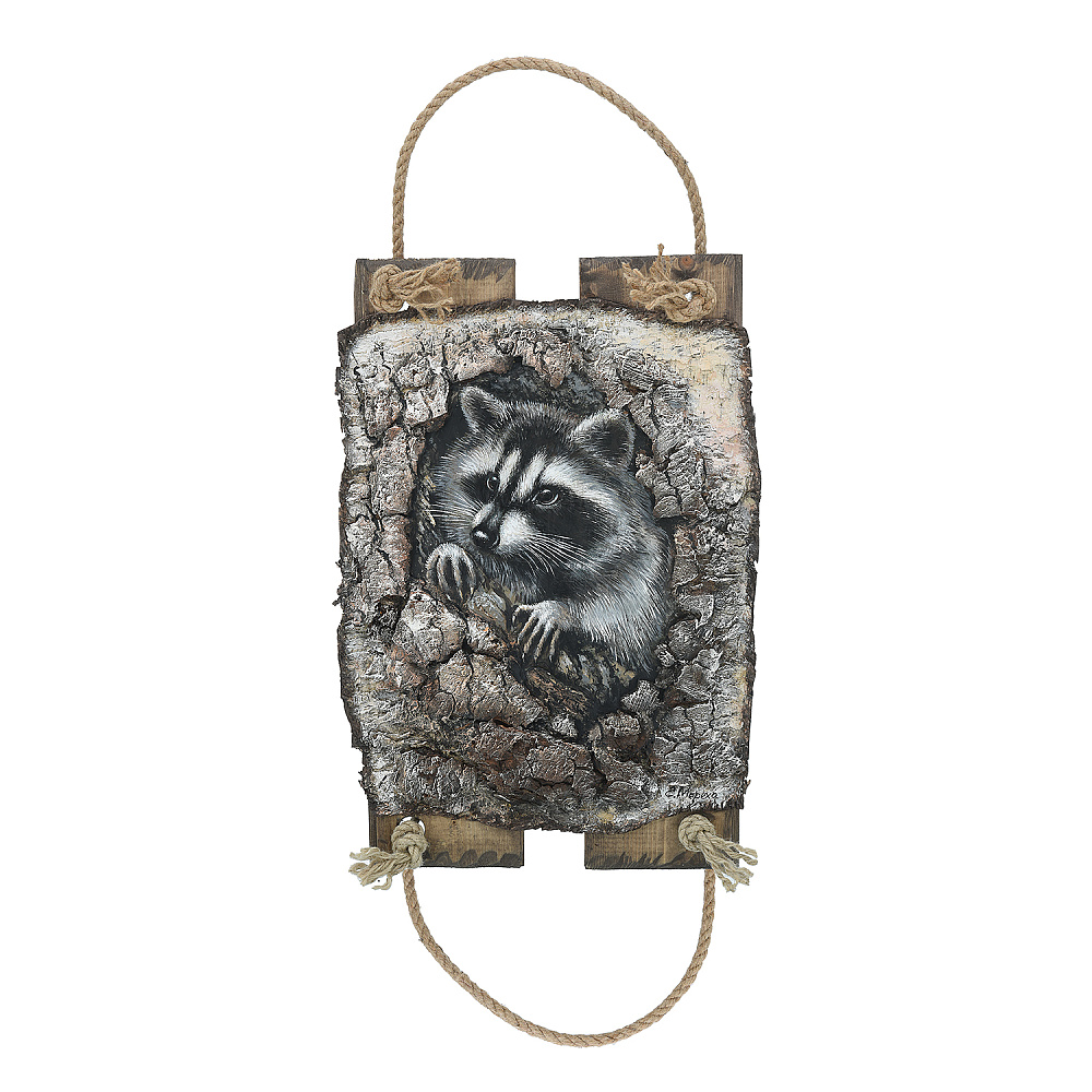 Панно из бересты «Енот» 32х46 см - интернет магазин Русь Велика я 